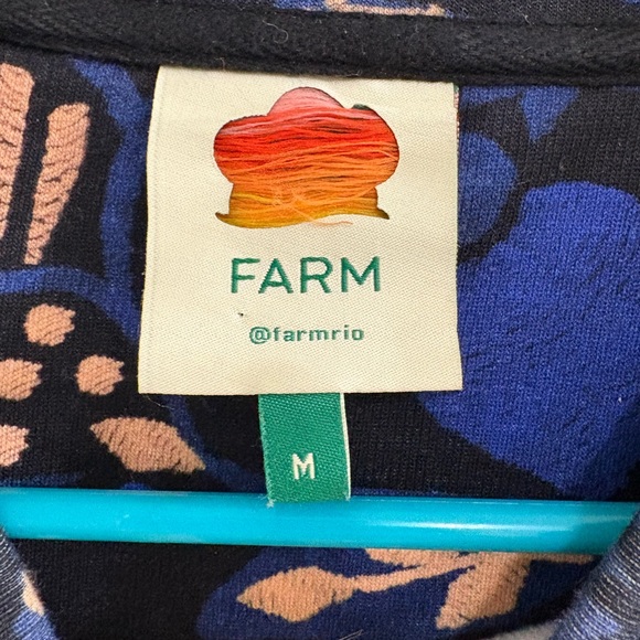 FARM Rio Blue Macaw Forest Navy and Cream Patterned Sweatshirt - Picture 3 of 5